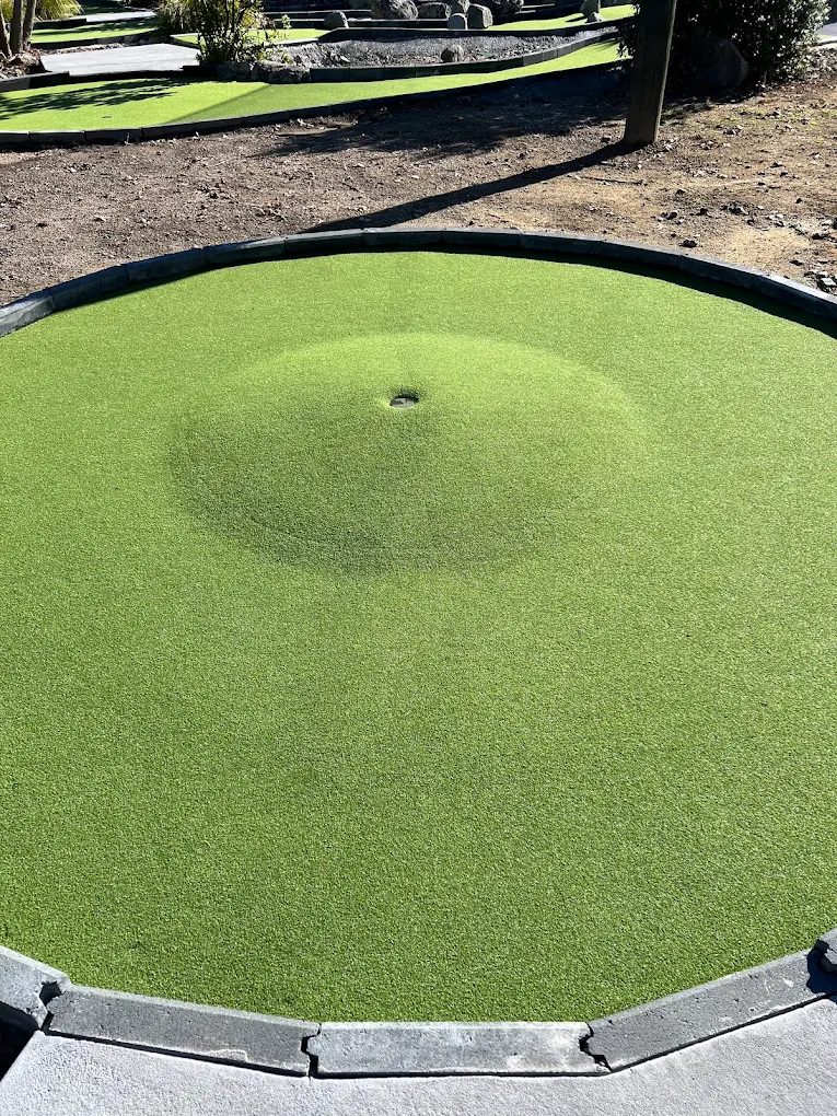 A mini golf hole set among the trees at Government Gardens, Rotorua