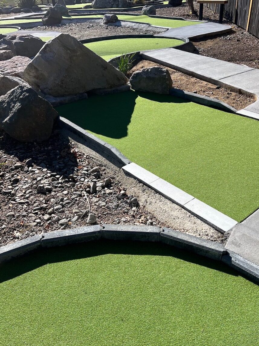 Mini golf obstacle and putting line at Golf City Rotorua